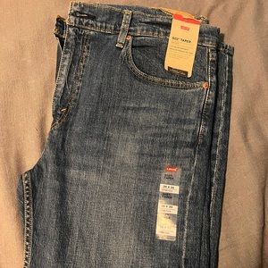 Men’s 502 Taper jeans